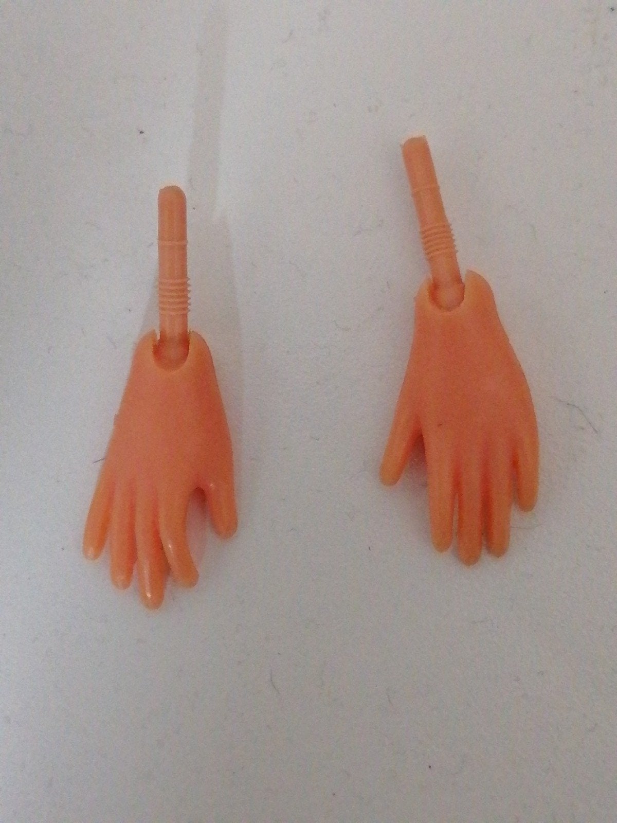 Vintage sindy poppen ballerina handjes, Verzamelen, Ophalen of Verzenden, Zo goed als nieuw, Fashion Doll