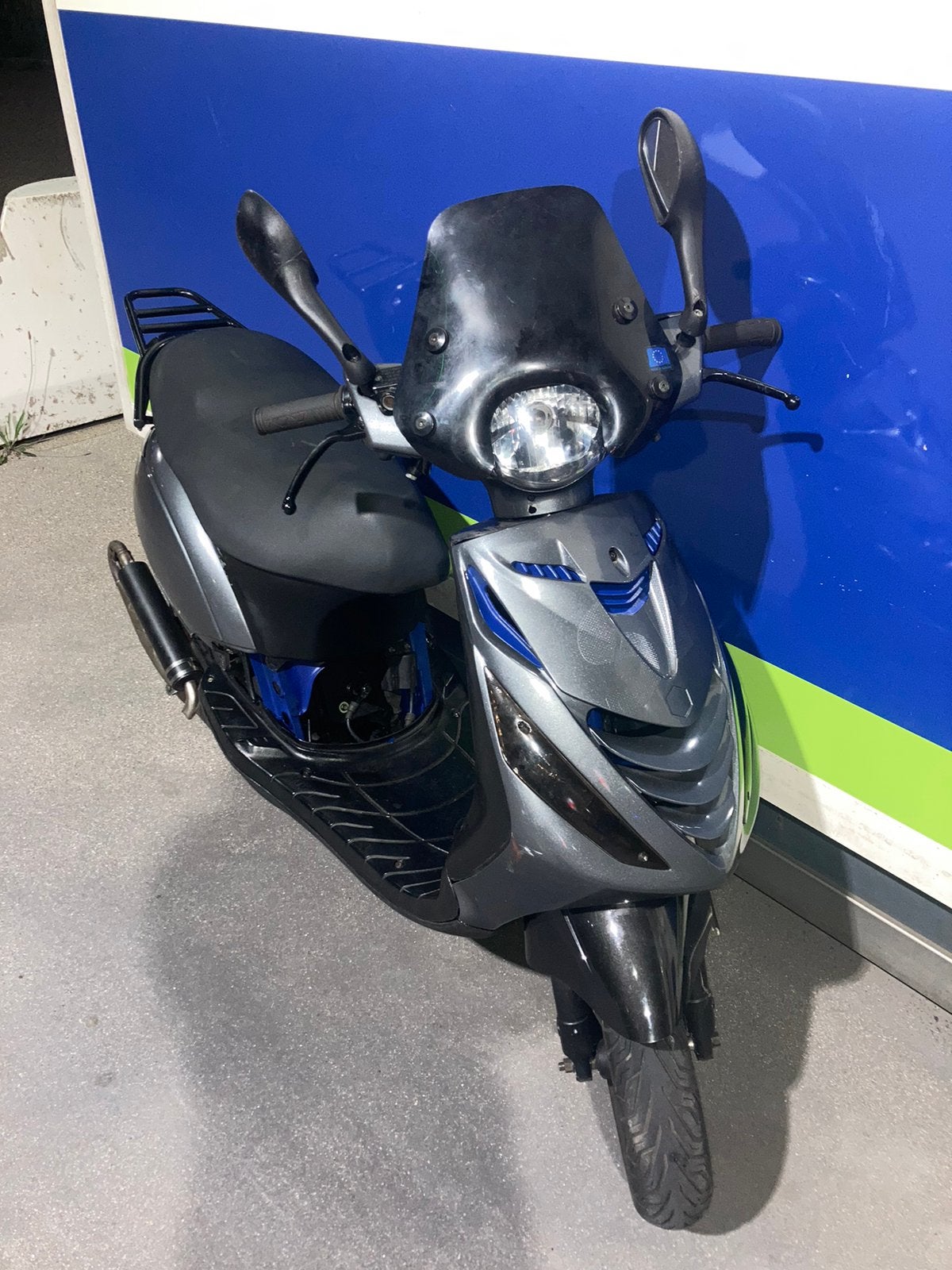 Zip 70cc 2 takt VERS, Fietsen en Brommers, Scooters | Piaggio, Zo goed als nieuw, Zip, Benzine, Ophalen of Verzenden