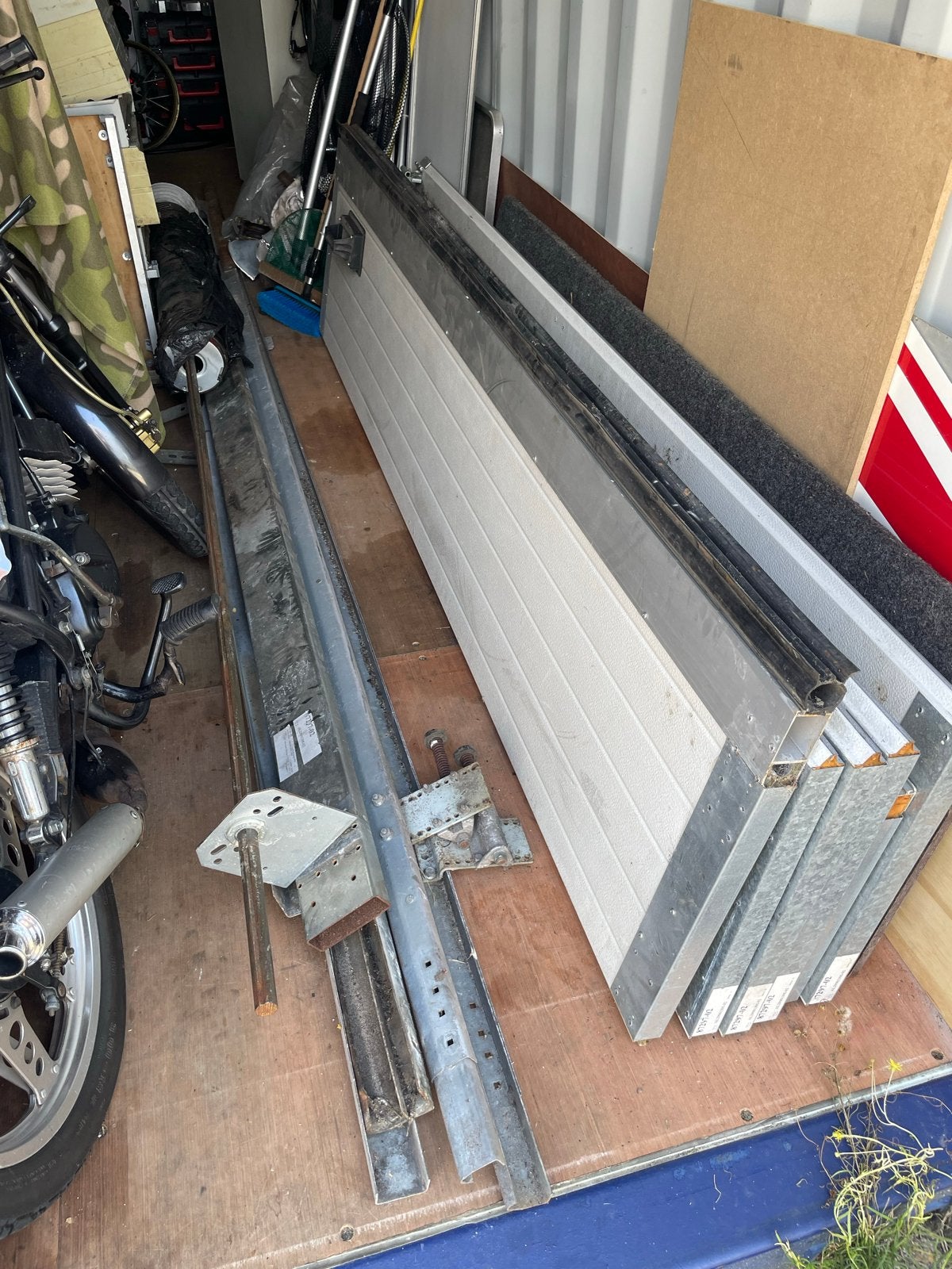 Overheaddeur Alsta 250x300 - Gebruikt, Doe-het-zelf en Verbouw, Deuren en Horren, Ophalen, Gebruikt, Garagedeur, Metaal
