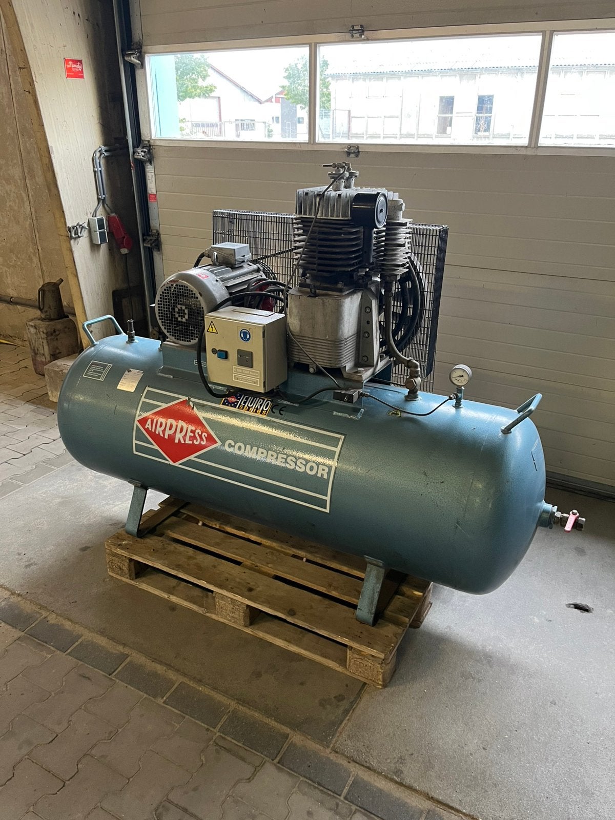 Airpress compressor K500-1500S, Ophalen, Gebruikt