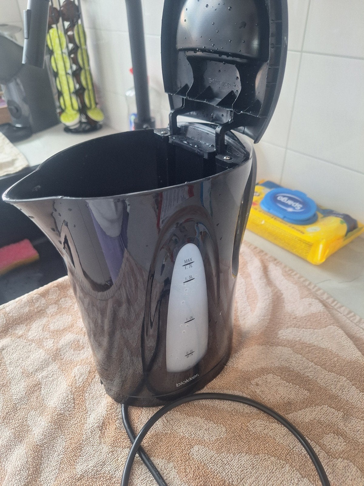 Waterkoker, 1 tot 2 liter, Ophalen