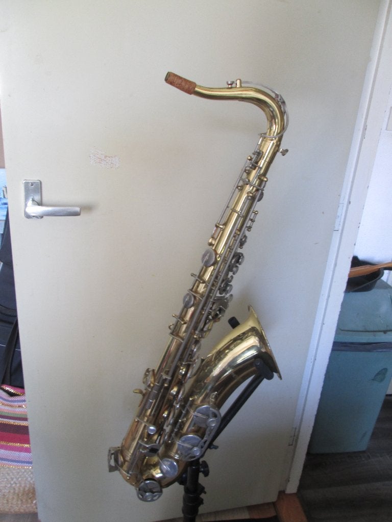 Tenor saxofoon met koffer, Ophalen, Gebruikt, Tenor, Met koffer
