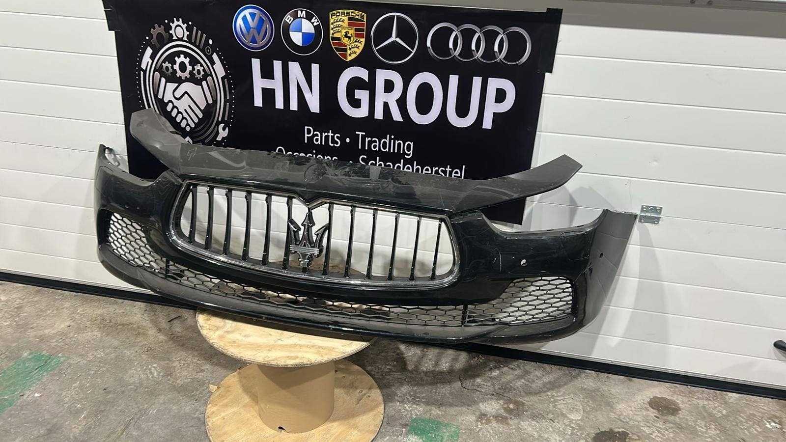 MASERATI QUATTROPORTE VI M156 2016 COMPLEET VOORBUMPER, Auto-onderdelen, Gebruikt, -, Voor, -