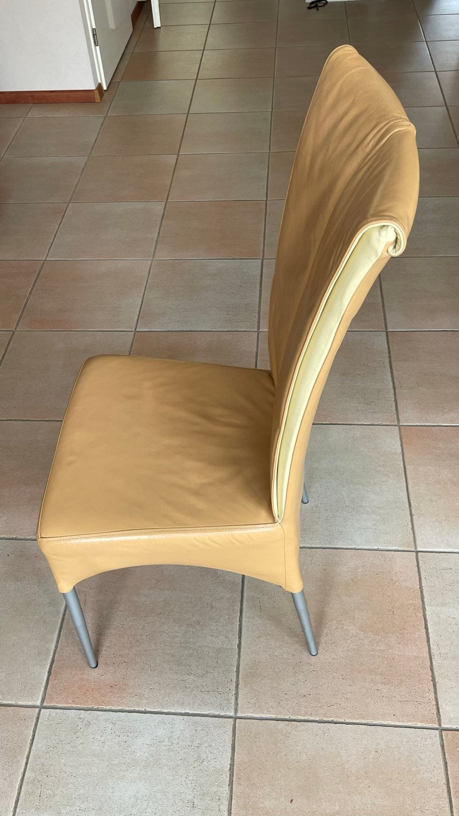 Leren eetkamerstoelen - Set van 6 - okergeel-gele bies, Huis en Inrichting, Ophalen, Gebruikt, Overige kleuren, Leer