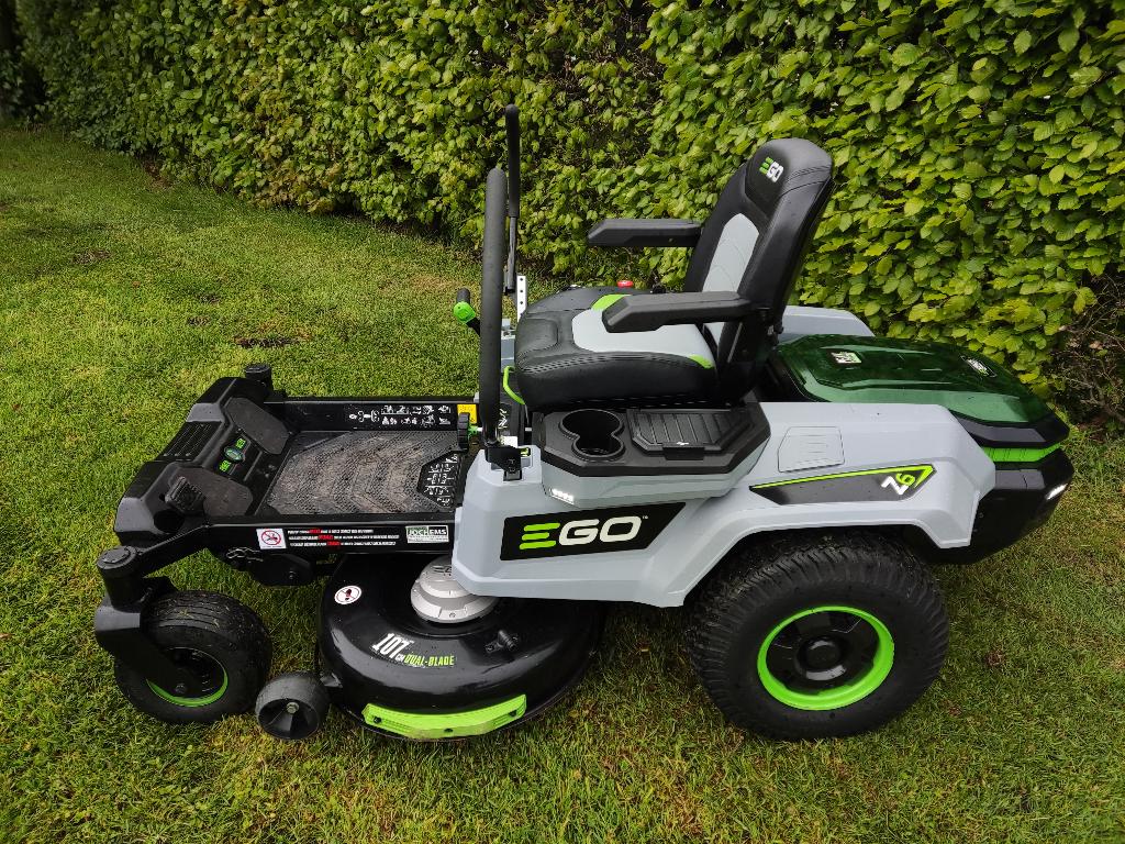 EGO accuzitmaaier (type ZT4201E-L, 107 cm, Zero-Turn, 64 h), EGO, EGO, EGO, Ophalen of Verzenden