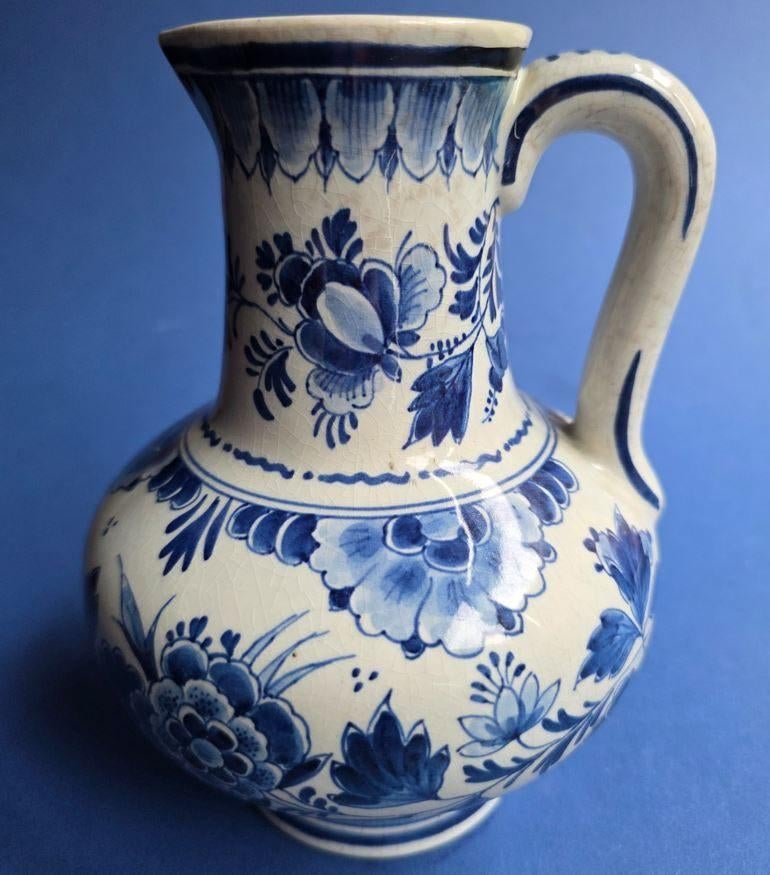 Porceleyne Fles 1954 Kruik floraal (V25-20) gaaf., Antiek en Kunst, Antiek | Wandborden en Tegels, Ophalen of Verzenden