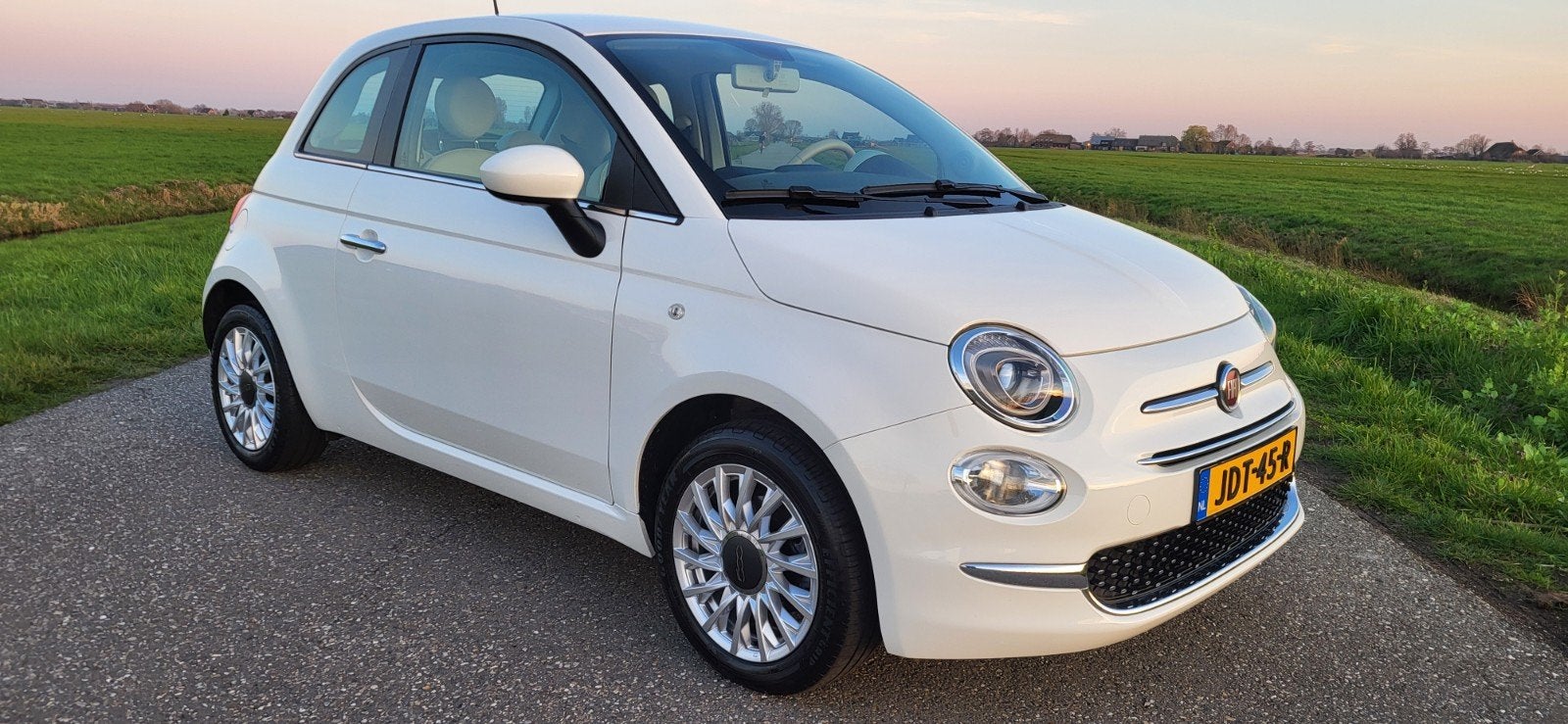 Fiat 500 1.2 Lounge 2020 Navi Cruise Carplay Pdc 1 Ste Eigen, Auto's, Voorwielaandrijving, Stof, 4 cilinders, 4 stoelen