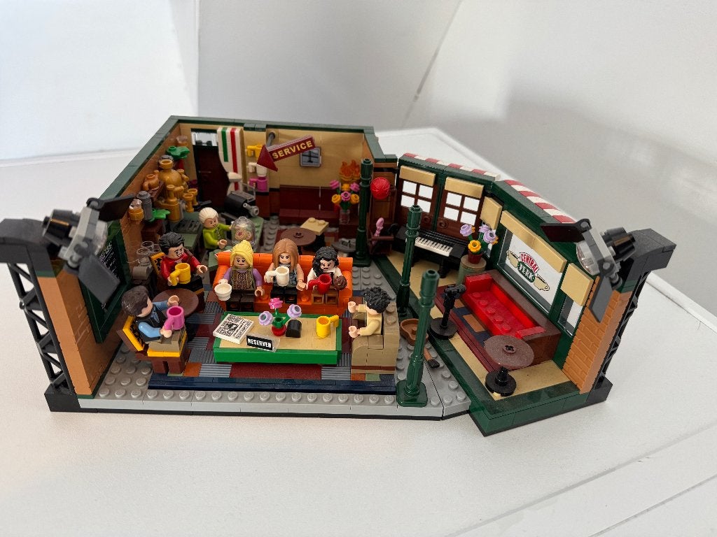 LEGO 21319 Friends Central Perk, Ophalen, Gebruikt, Lego, Compleet
