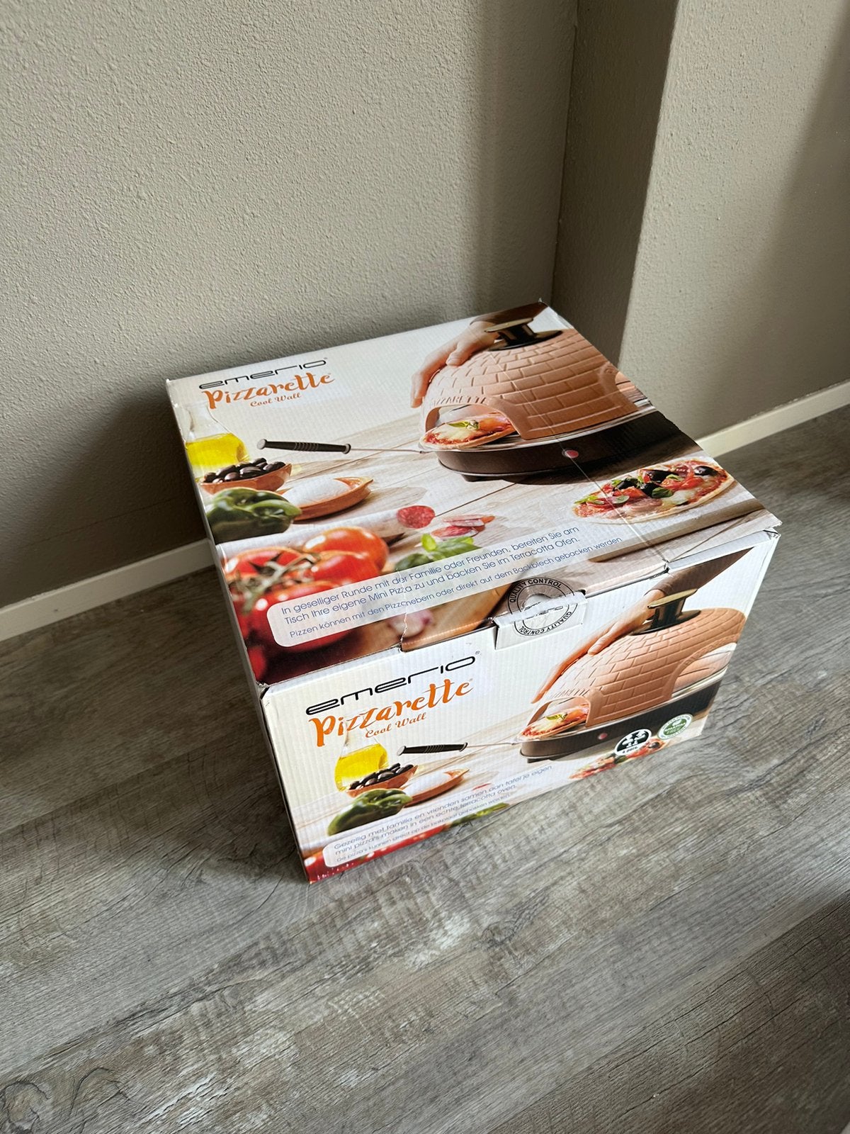 Pizza maker / pizzarette, Ophalen, Zo goed als nieuw, 4 t/m 7 personen