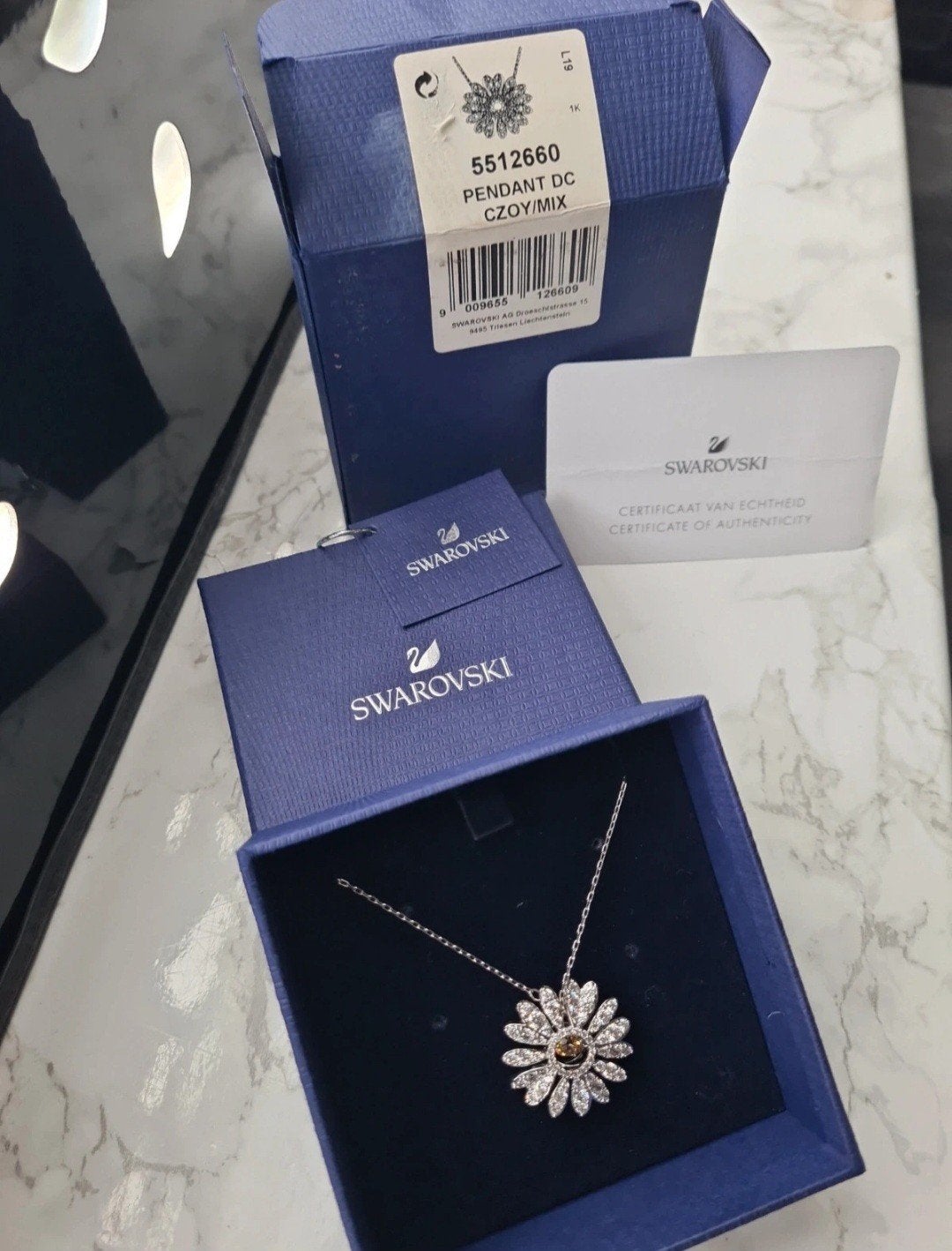 Eternal flower, Ophalen of Verzenden, Nieuw, Sieraad of Horloge