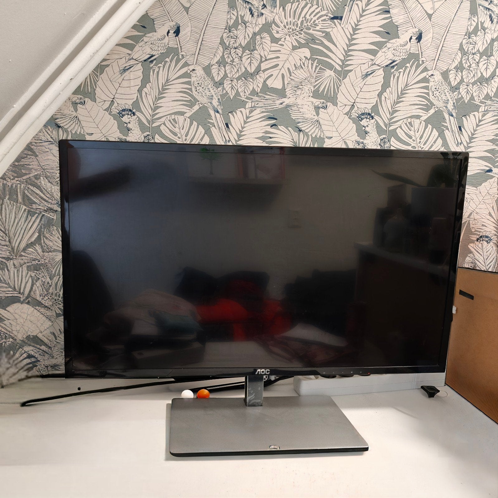 AOC Q3279VWF 32 inch QHD Monitor - Zo goed als nieuw, 3 tot 5 ms, Kantelbaar, HDMI, VA