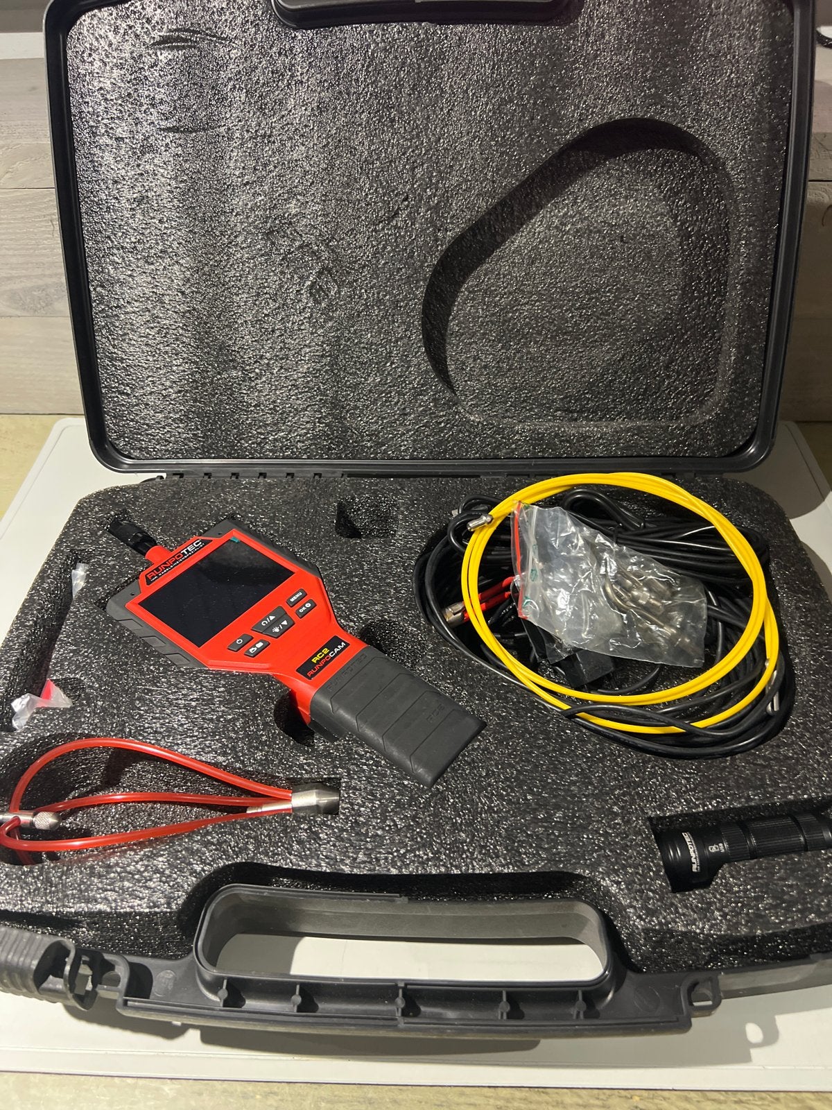 RUNPOTEC RC2 SuperCam - Kabelinvoersysteem met camera, Ophalen of Verzenden