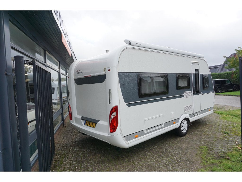Hobby De Luxe 460 UL Mover,Voortent,Fietsenrek, Caravans en Kamperen, Fietsenrek, Rondzit, Hobby, Bedrijf