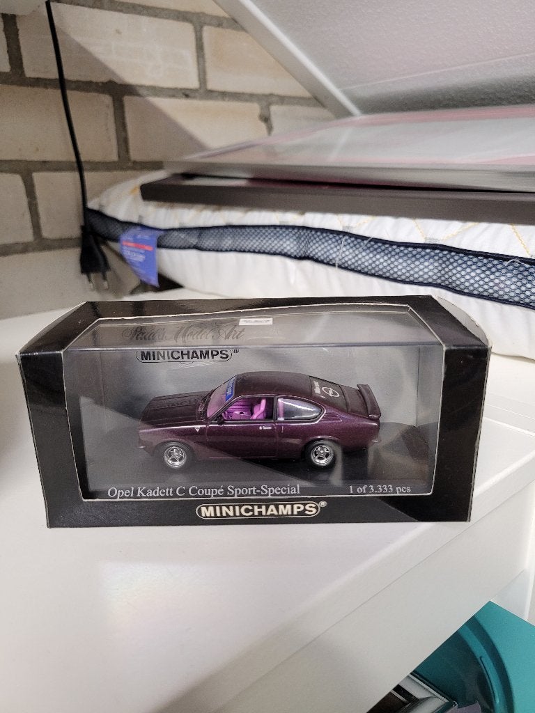 opel kadett C GT/E sport special minichamps 1:43, Ophalen of Verzenden, Zo goed als nieuw, Auto, MiniChamps