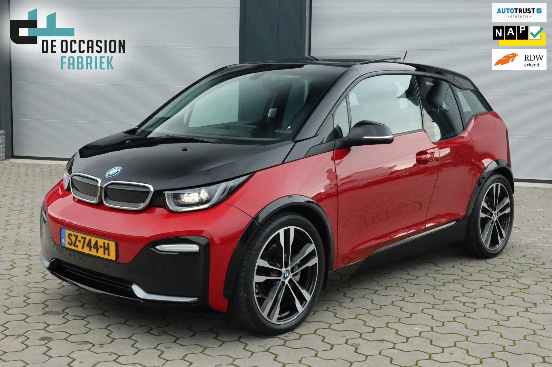 BMW I3 S iPerformance 94Ah 33 kWh Pano Keyless Warmtepomp Ca, Auto's, Automaat, Achterwielaandrijving, 4 stoelen, 1240 kg