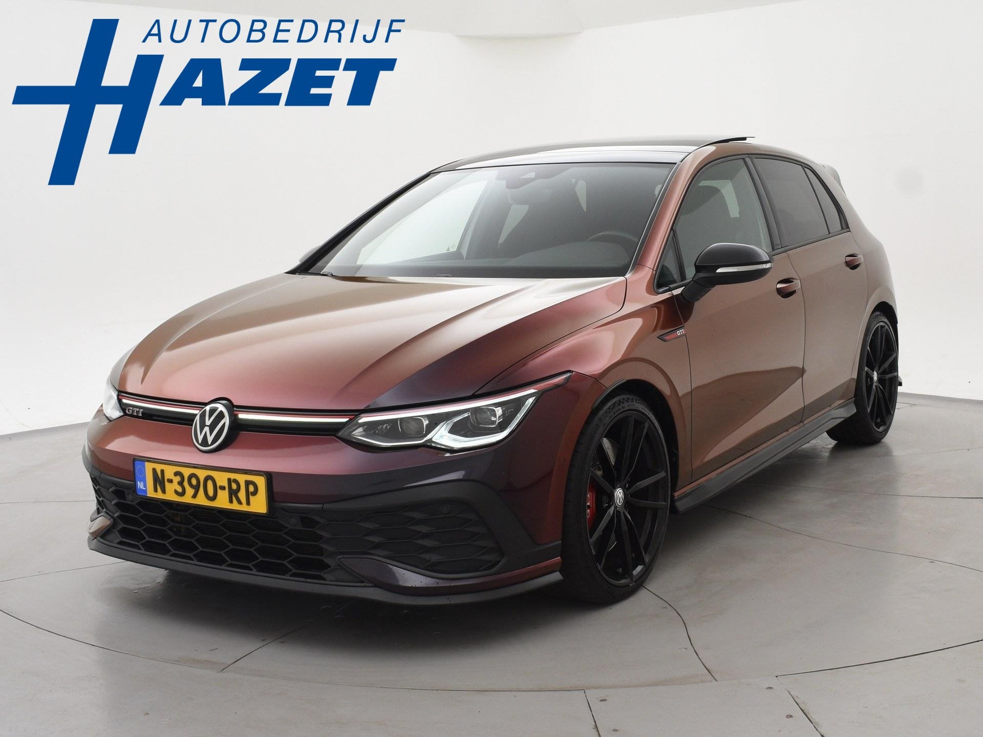 Volkswagen Golf 8 2.0 TSI GTI CLUBSPORT 300 PK MILLTEK | PAN, Auto's, Gebruikt, Euro 6, 4 cilinders, 1984 cc