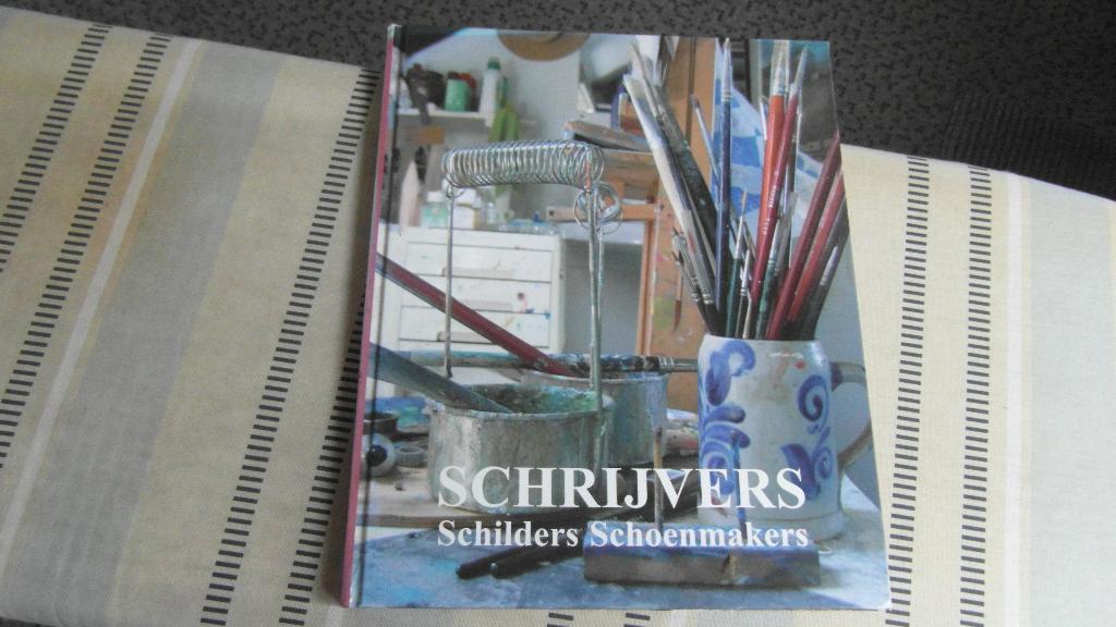 SCHRIJVERS ; schilders, schoenmakers ; fraai boek, Boeken, Ophalen of Verzenden, Zo goed als nieuw, Schilder- en Tekenkunst