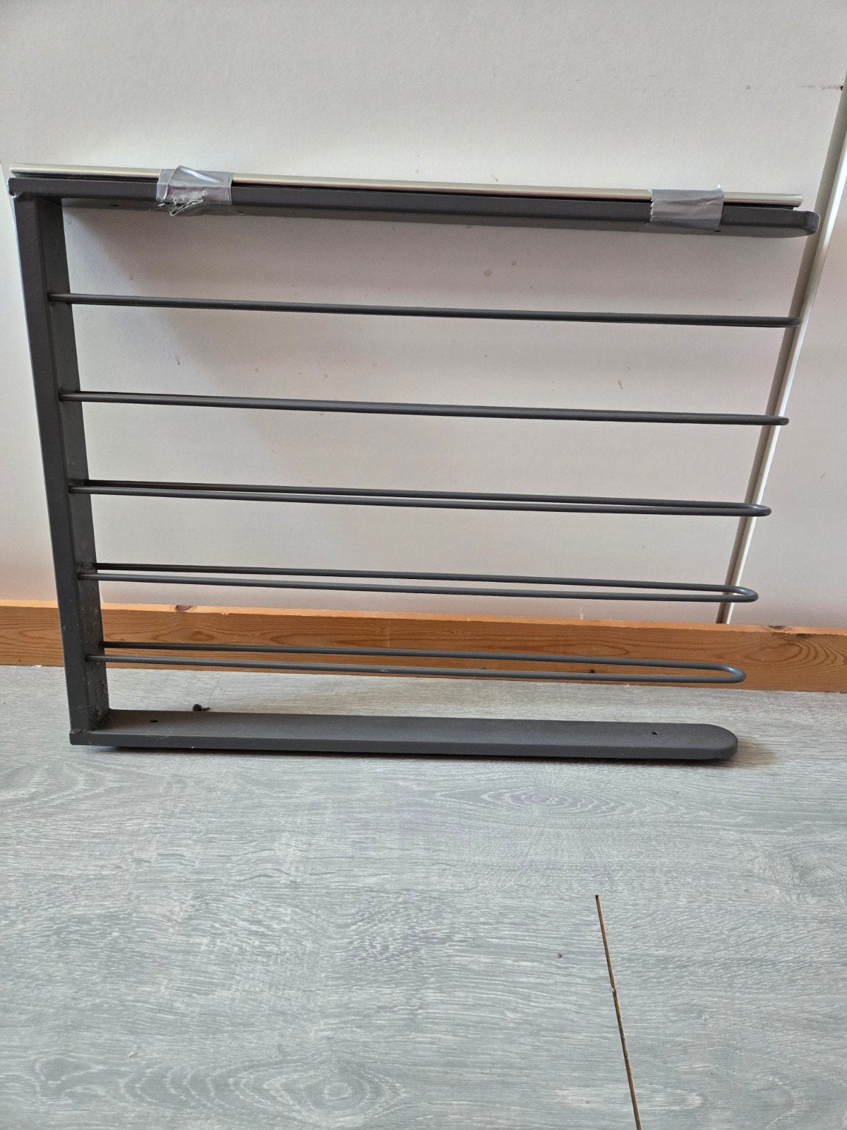 Broekhanger Pax kast, 200 cm of meer, Zo goed als nieuw, Metaal, 50 tot 75 cm