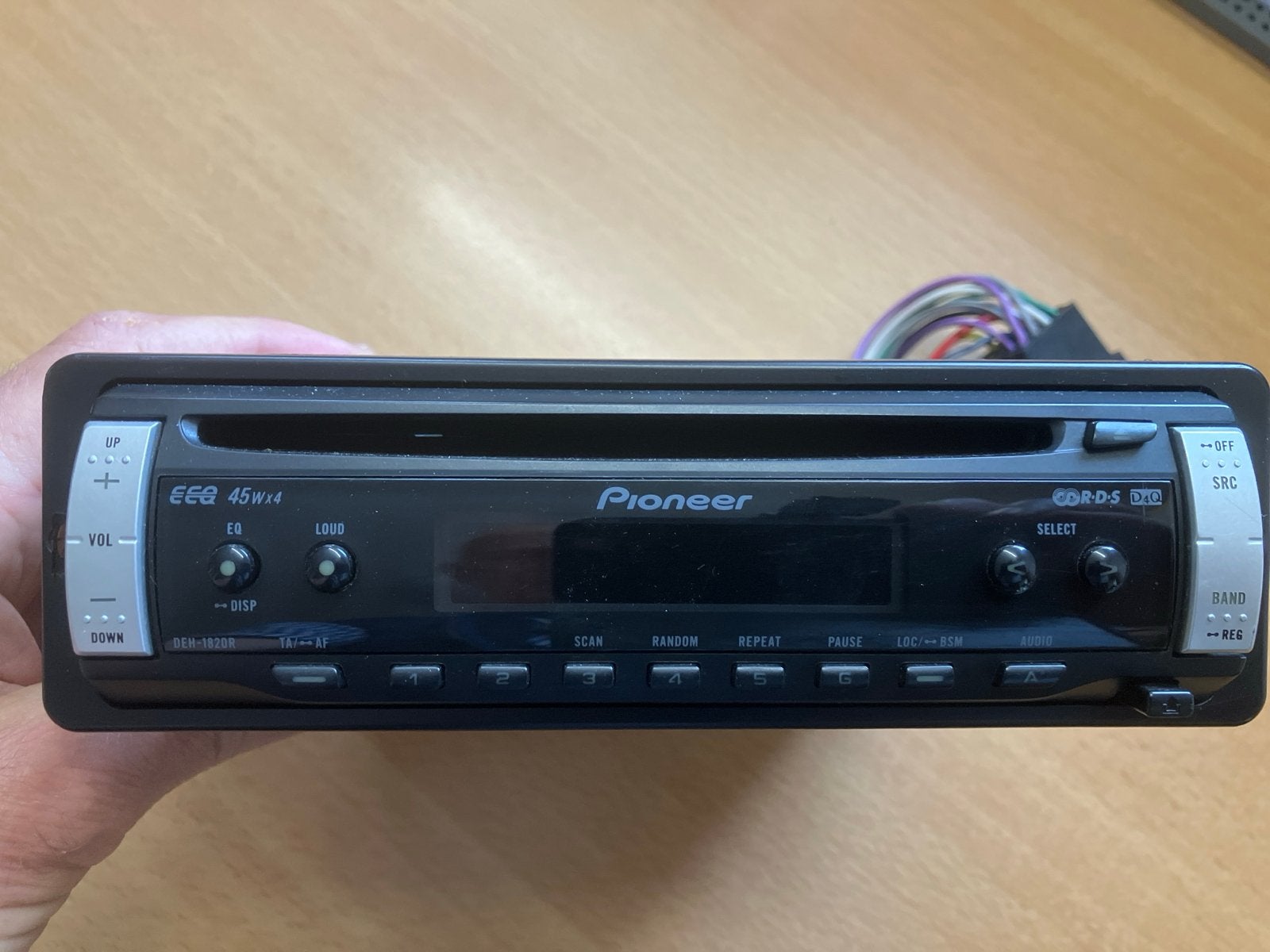 Pioneer DEH-1530R Autoradio met CD-speler en RDS, Ophalen of Verzenden, Gebruikt