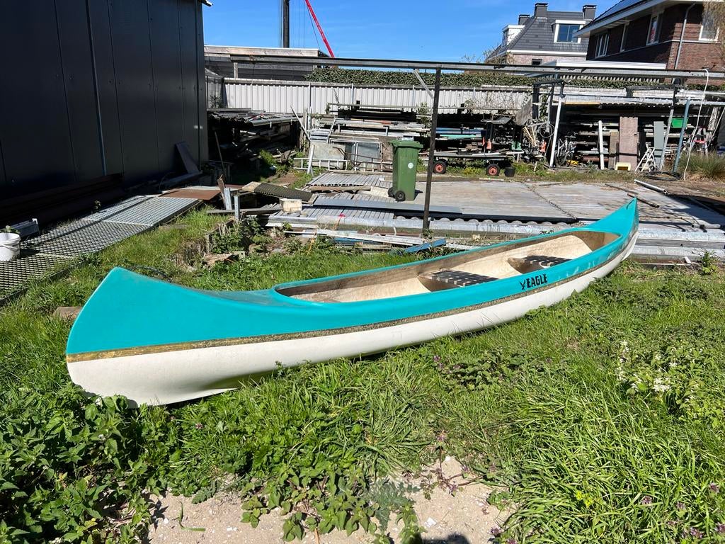 Canadese kano Eagle met motor, peddels en transportkarretje, Watersport en Boten, Kano's, Ophalen, Gebruikt, Met peddels, Twee personen