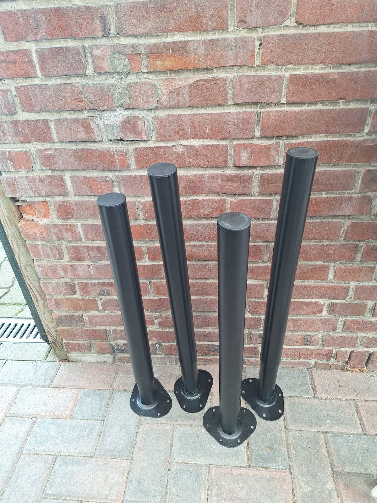 Duraline Tafelpoot Tess verstelbaar zwart 70-110 cm, Tafelpoot, 50 tot 100 cm, Ophalen of Verzenden, Zo goed als nieuw