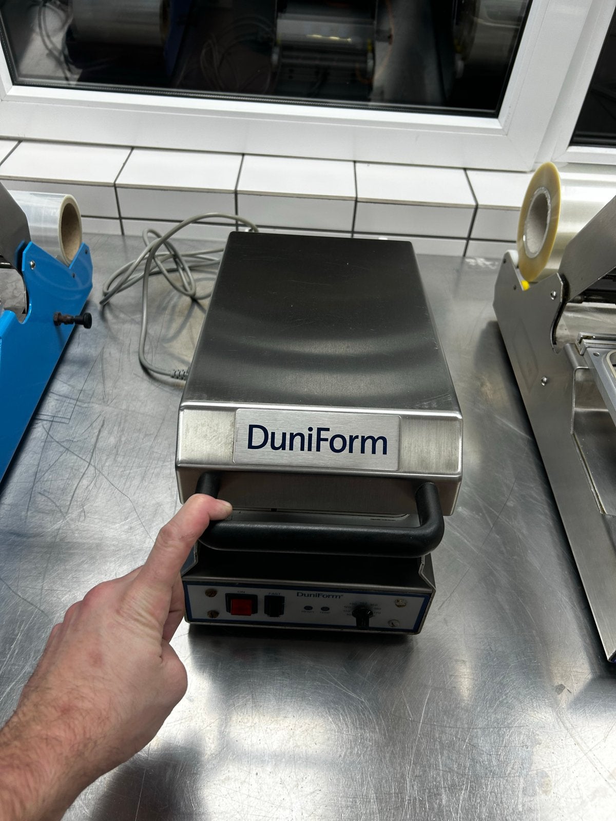 Duniform Verpakkingsmachine / Sealer, Ophalen, Gebruikt