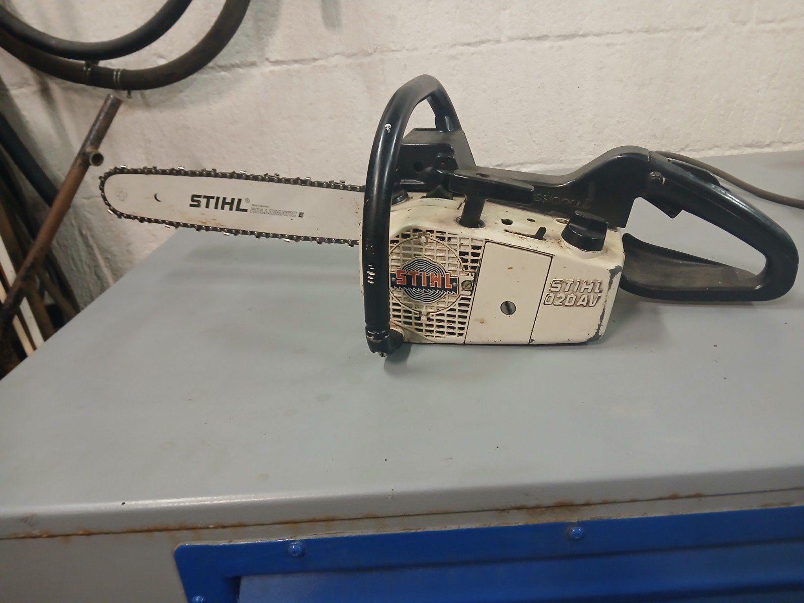 Stihl 020 AV, Ophalen, Gebruikt, Kettingzaag, 30 tot 70 mm