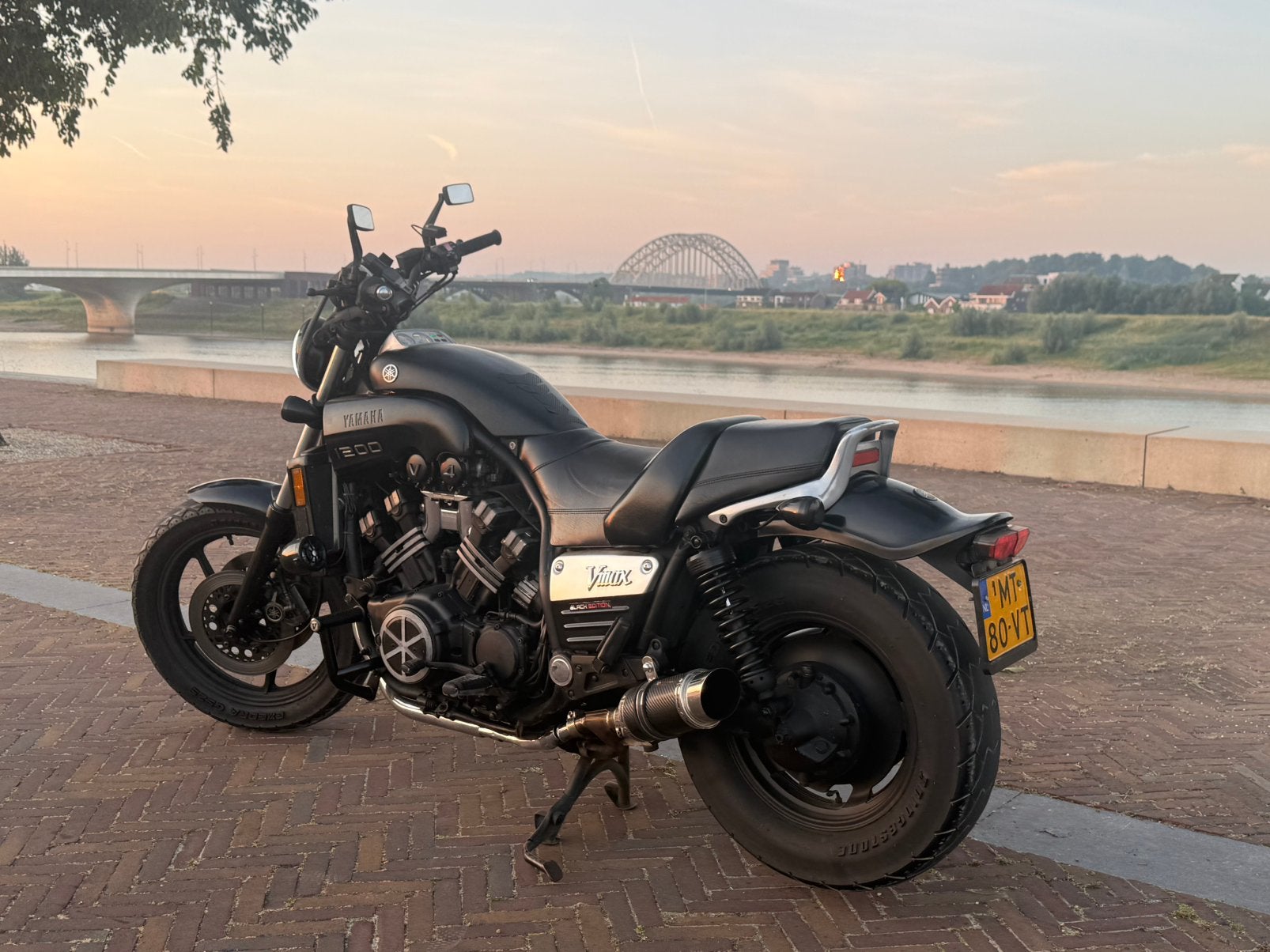 Yamaha VMax 1200 (VMX1200) – bouwjaar 1986 – Black Edition, Particulier