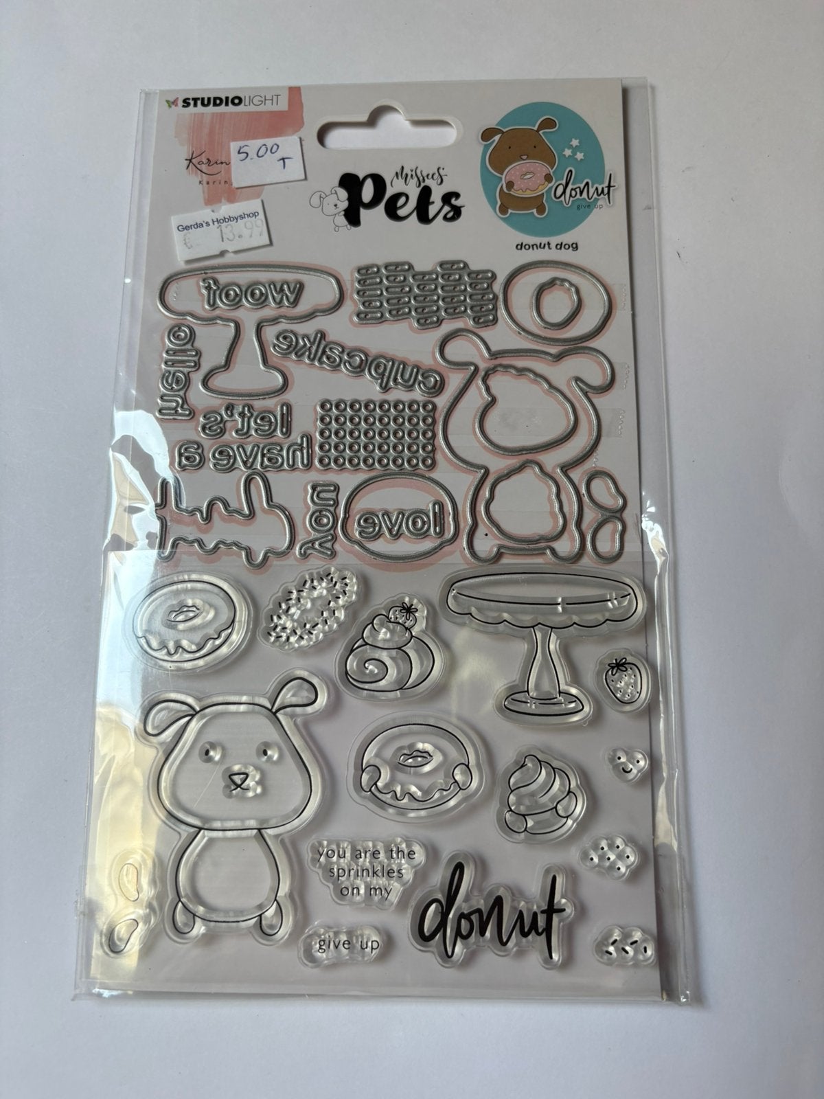 Studio light - snijmal / stempel karin joan pets donut, Hobby en Vrije tijd, Kaarten | Zelf maken, Ophalen of Verzenden, Zo goed als nieuw