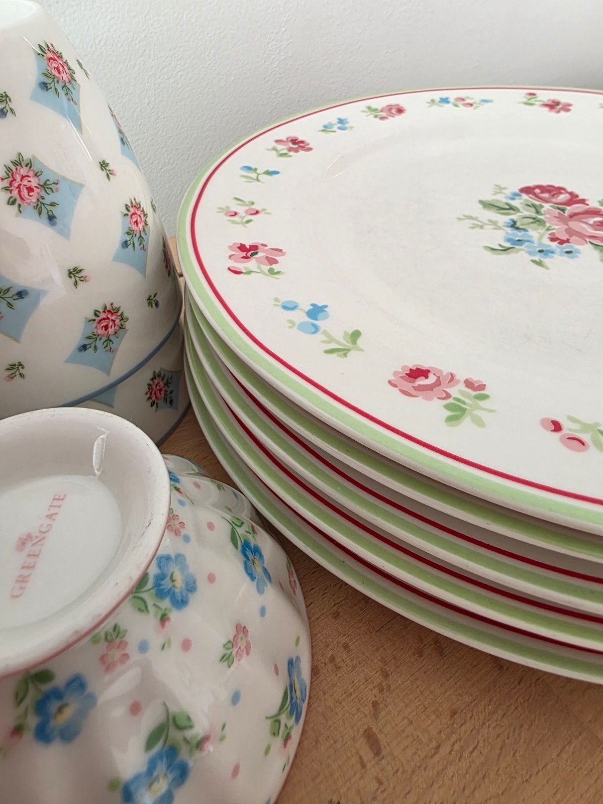 Greengate servies: borden met bloemmotief, Overige merken, Vintage, Ophalen of Verzenden, Zo goed als nieuw
