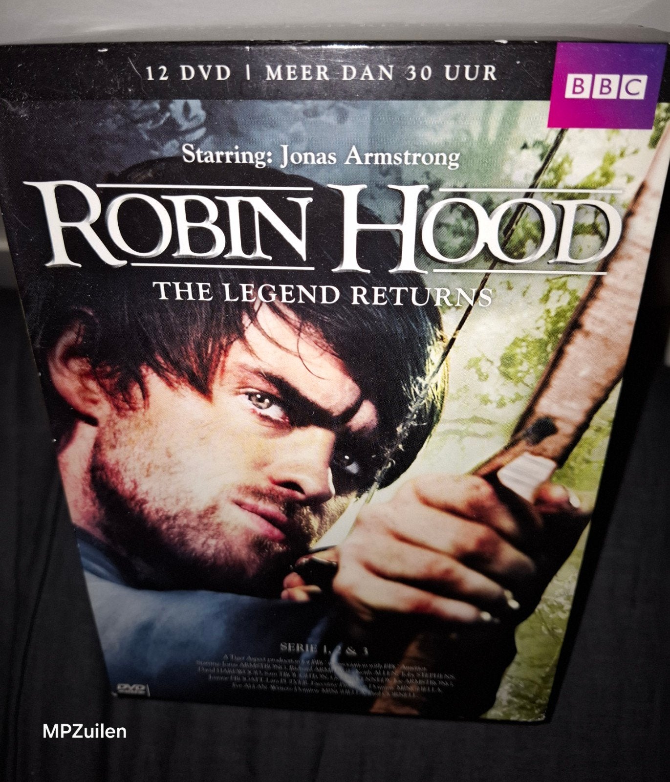 Robin Hood  .. box serie 1-3, Vanaf 12 jaar, Ophalen of Verzenden, Zo goed als nieuw, Nederlands