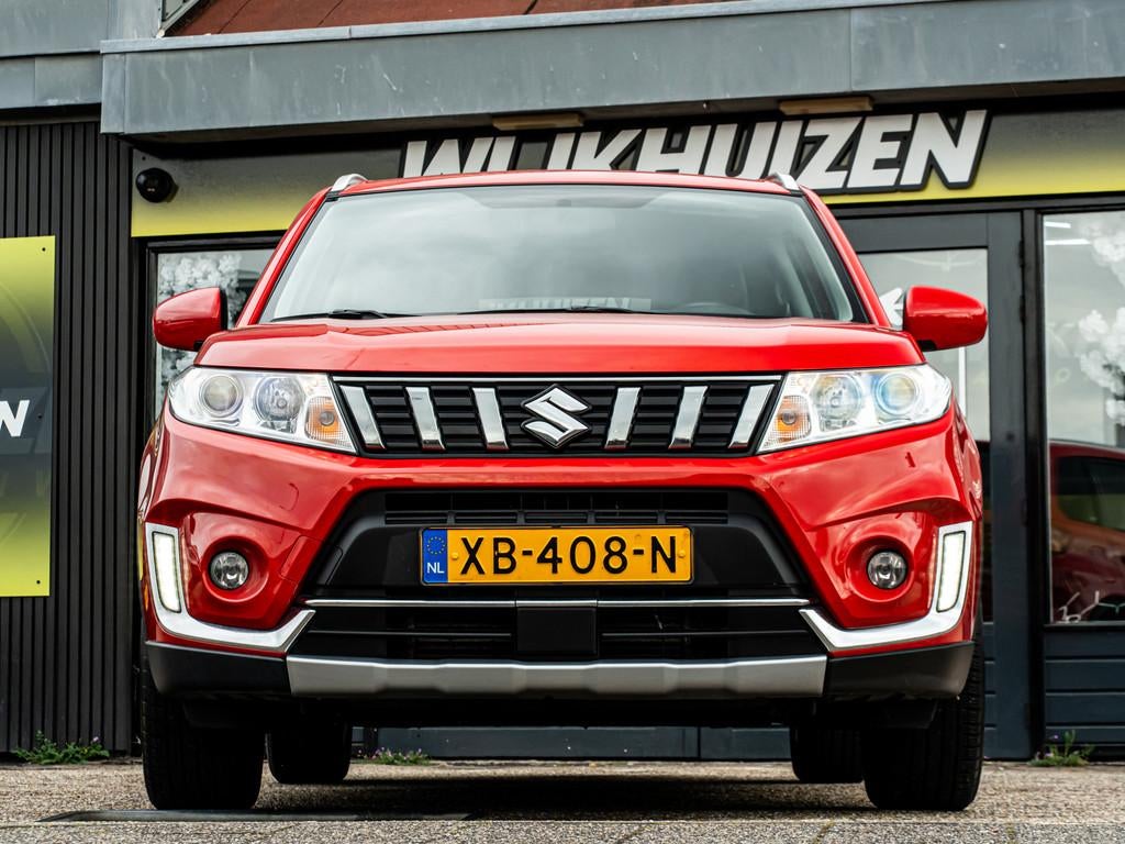 Suzuki Vitara 1.0 Boosterjet Blackline met Climate ! Camera, Voorwielaandrijving, Stof, Gebruikt, 400 kg