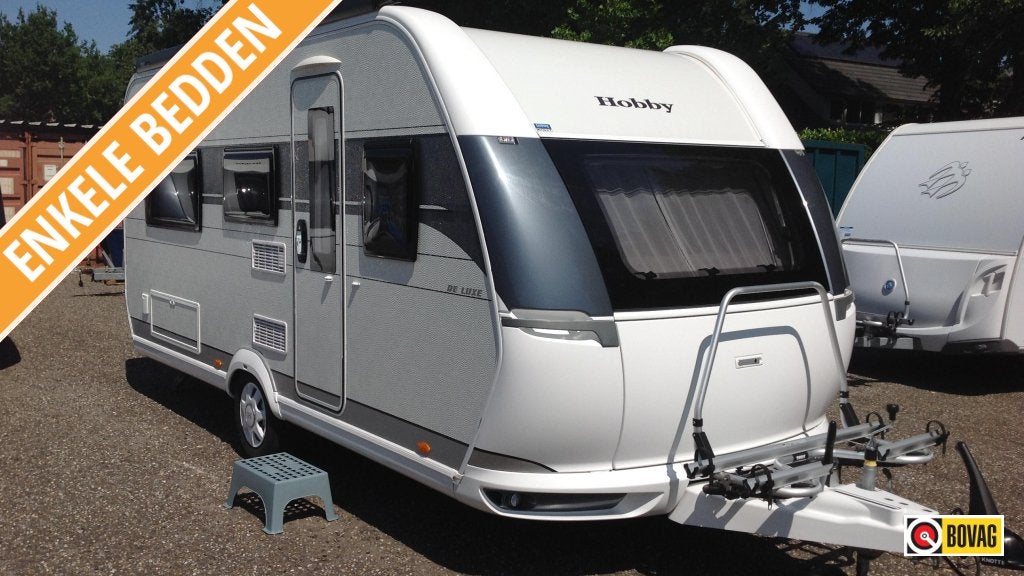 Hobby De Luxe 460 LU, Schokbreker, Rondzit, Hobby, 4 tot 5 meter