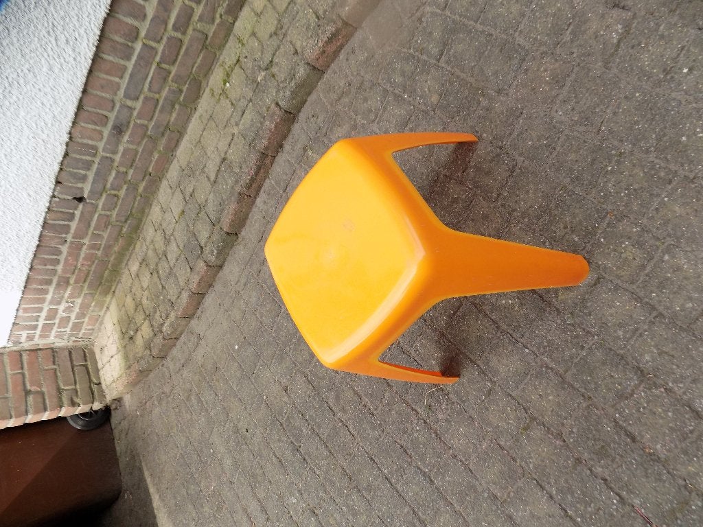 Vintage Spaceage jaren 70 kruk retro oranje, Ophalen of Verzenden, Gebruikt, Oranje, Kunststof