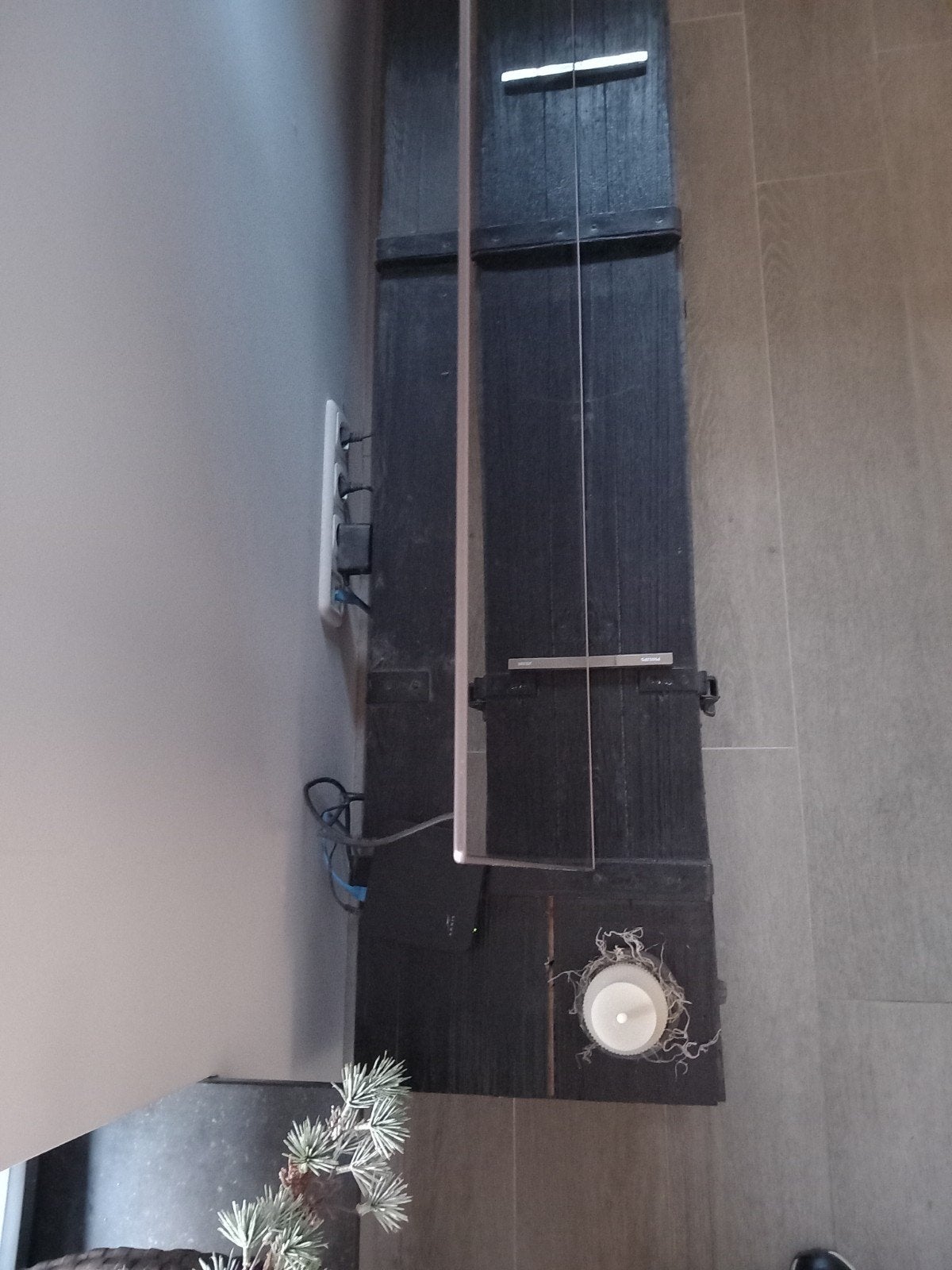 Leger opslagkist met wielen eronder., Ophalen of Verzenden, Hout, Cd's