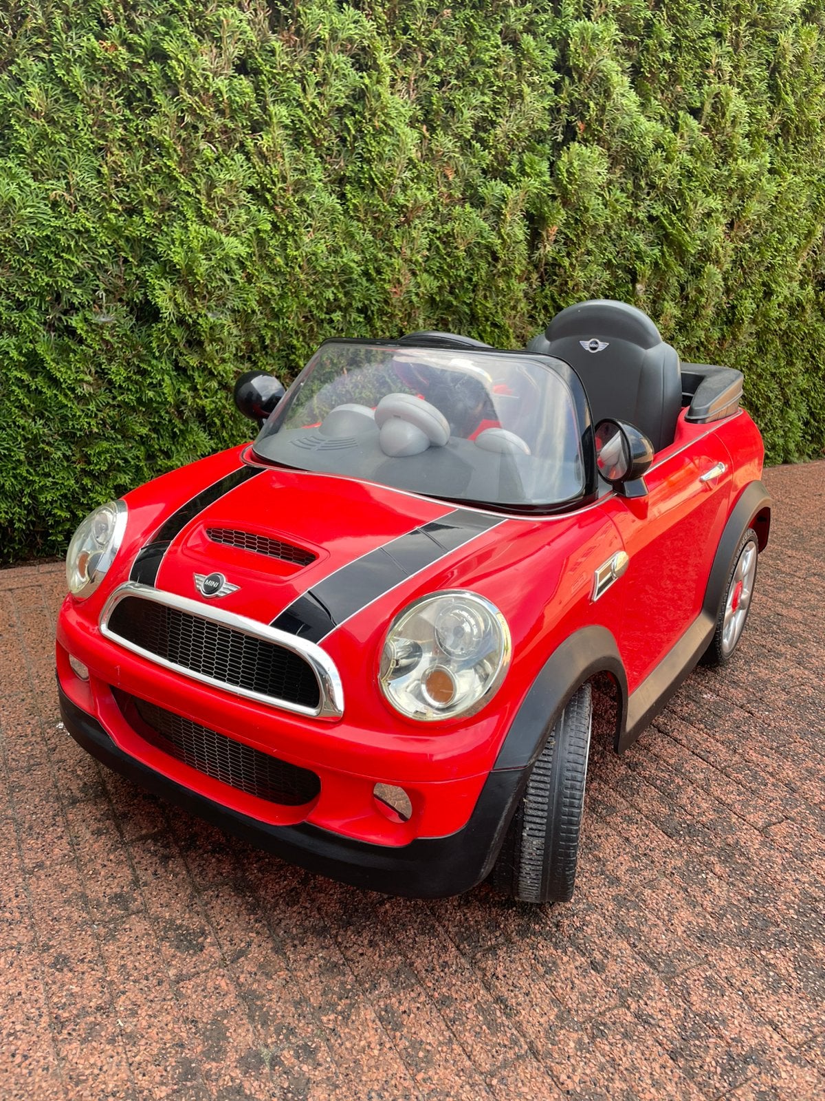 Elektrische kinderauto Mini Cooper, Kinderen en Baby's, Ophalen, Gebruikt