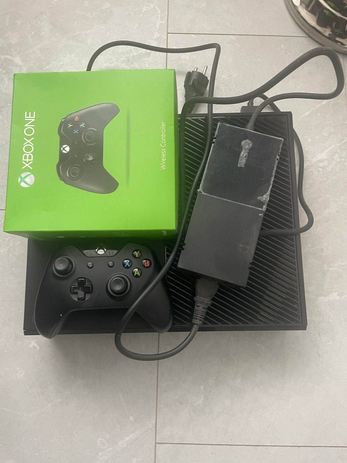 Xbox One met controller en games, Ophalen, Xbox One, Met 1 controller, 500 GB