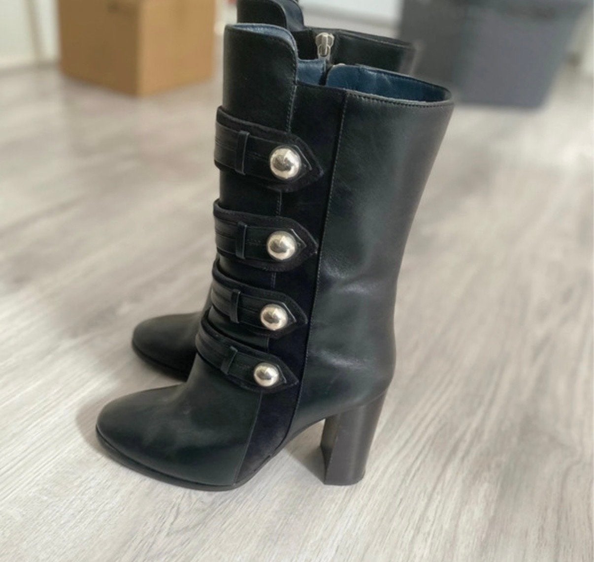 Isabel Marant laarzen maat 36, Kleding | Dames, Schoenen, Ophalen of Verzenden, Gedragen, Zwart, Lage of Enkellaarzen