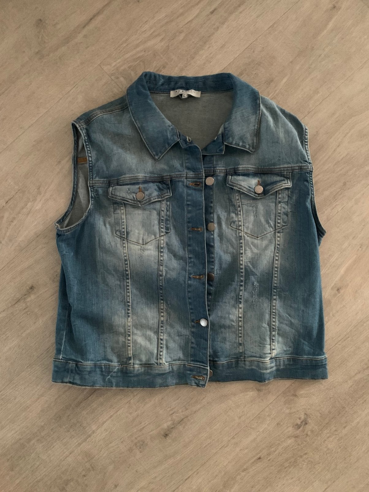 Ivy Beau spijkergilet nieuw maat 44, Kleding | Dames, Ophalen of Verzenden, Nieuw, Maat 42/44 (L), Blauw