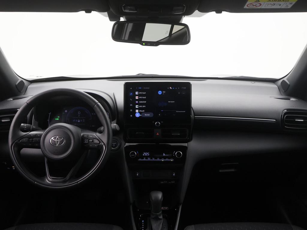 Toyota Yaris Cross 1.5 Hybrid 130PK Dynamic BLIS|PDC|ACC|CAM, Stof, Gebruikt, Adaptive Cruise Control, Zwart