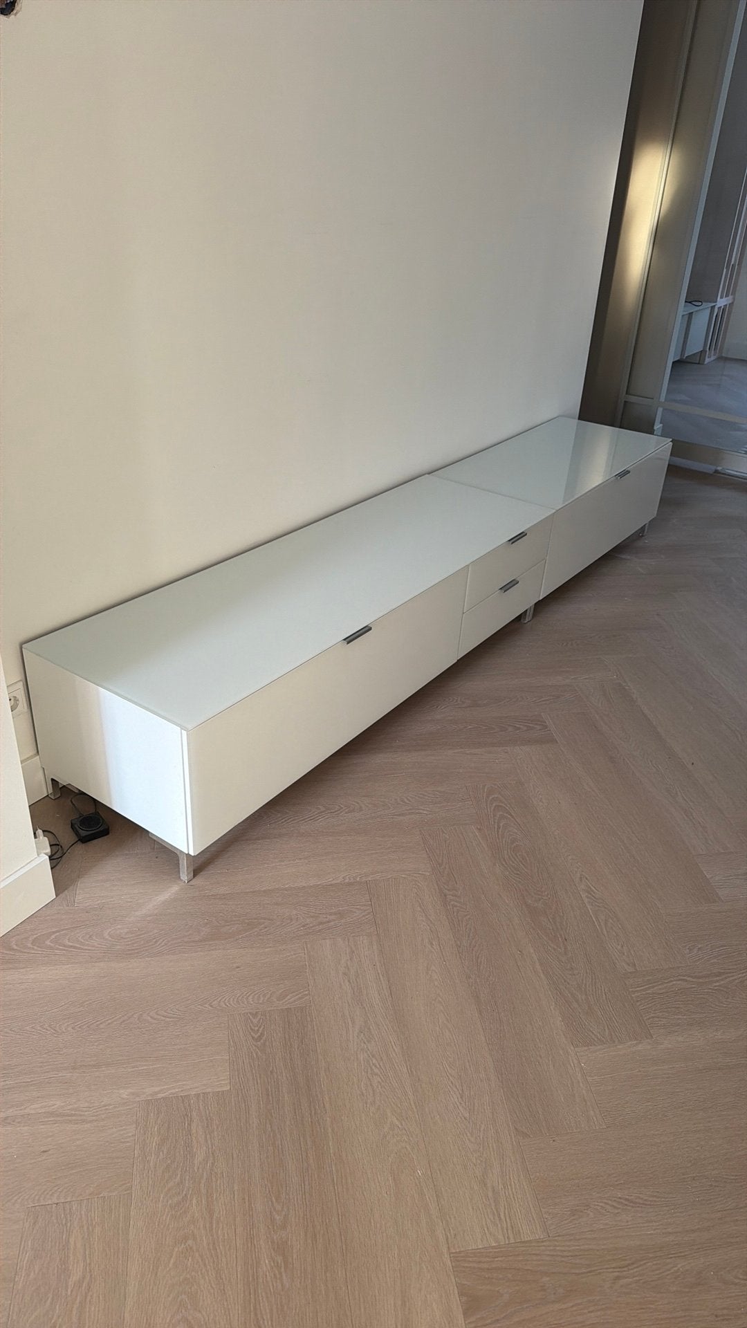 Tv meubel wit glas hoogglans modern 250cm, Ophalen, Gebruikt, Glas, 200 cm of meer