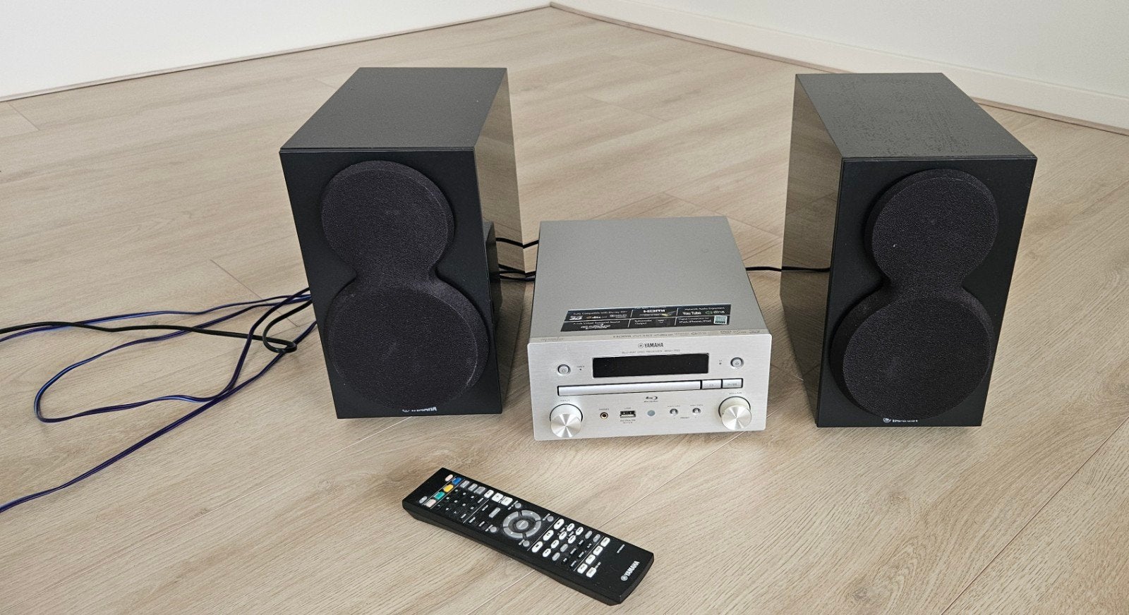 Yamaha BRX-750 Blu-ray Disc Receiver met NS-BP200 Speakers, Gebruikt, Ophalen, Overige merken, Tuner of Radio