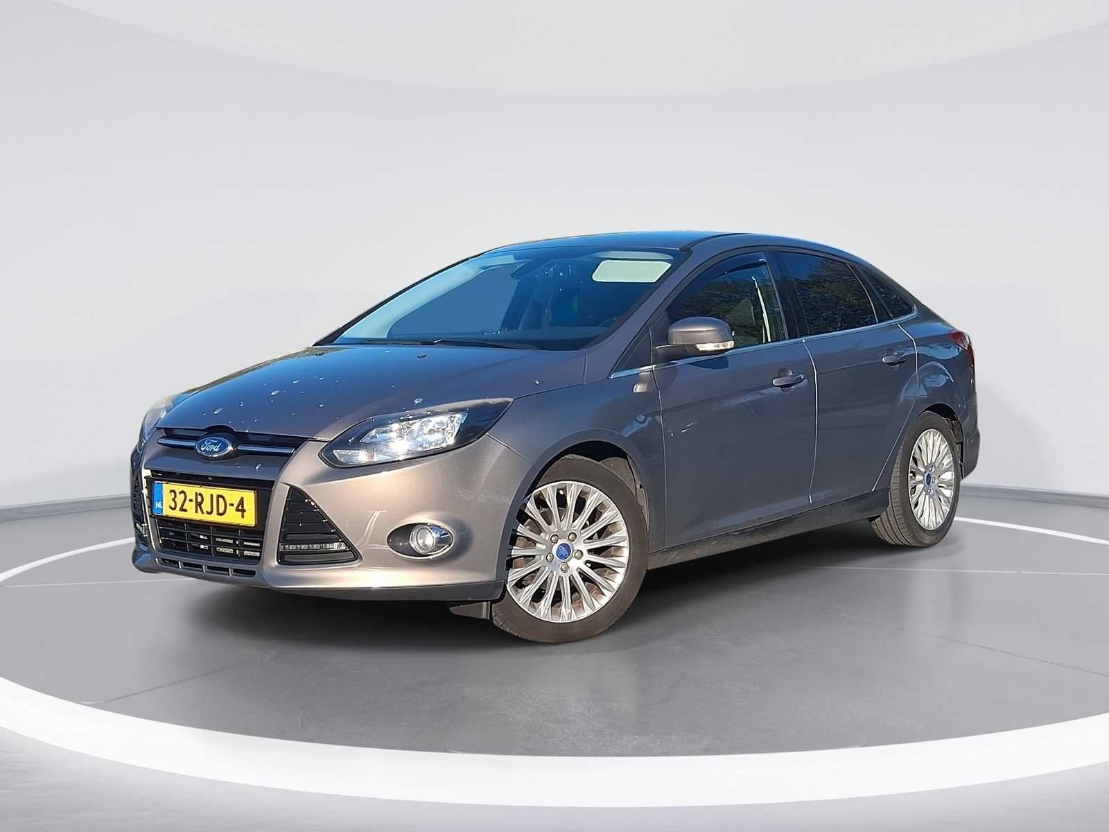 Ford Focus 1.6 TI-VCT First Edition 2011 | 32-RJD-4, 125 pk, Gebruikt, 4 cilinders, Bruin