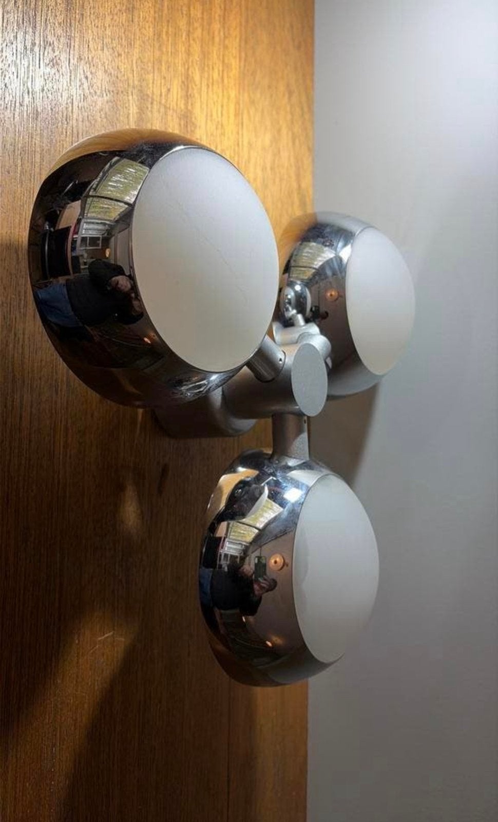 Vintage drievoudige chromen RVS wand hanglamp.658, Overige merken, Wandlamp, Verstelbaar, Zilver