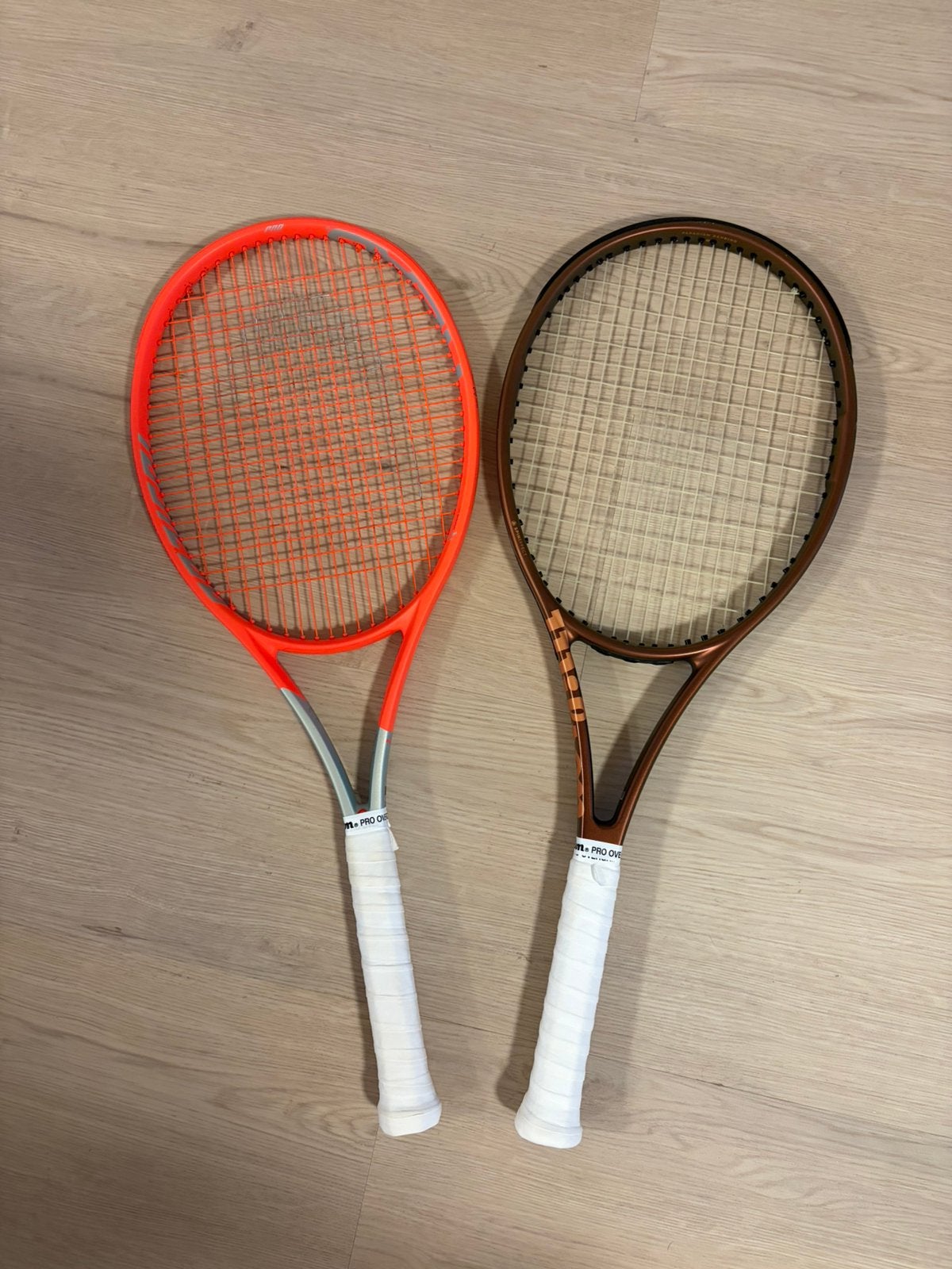 Head Radical Pro and Wilson Pro Staff 97L, Sport en Fitness, Tennis, L2, Ophalen of Verzenden, Zo goed als nieuw, Head