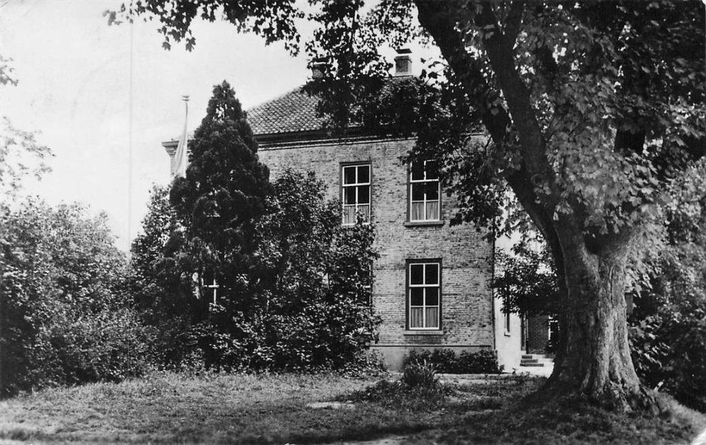 703-447-015 Jeugdherberg Huis Ter Maas Vierlingsbeek, Verzamelen, Verzenden, Voor 1920, Noord-Brabant