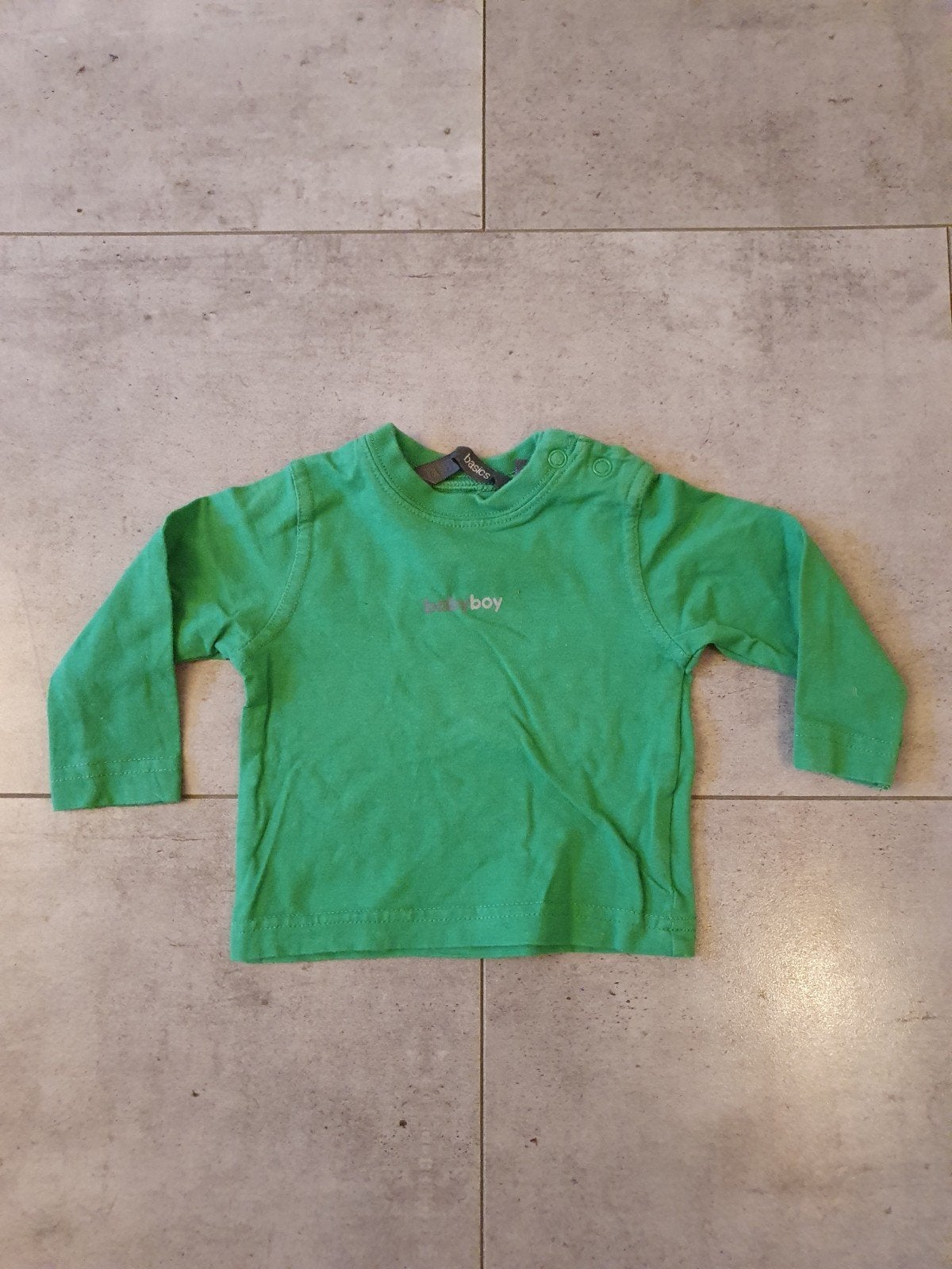 Shirtje maat 56, Kinderen en Baby's, Babykleding | Maat 56, Ophalen of Verzenden, Zo goed als nieuw, Jongetje, Shirtje of Longsleeve