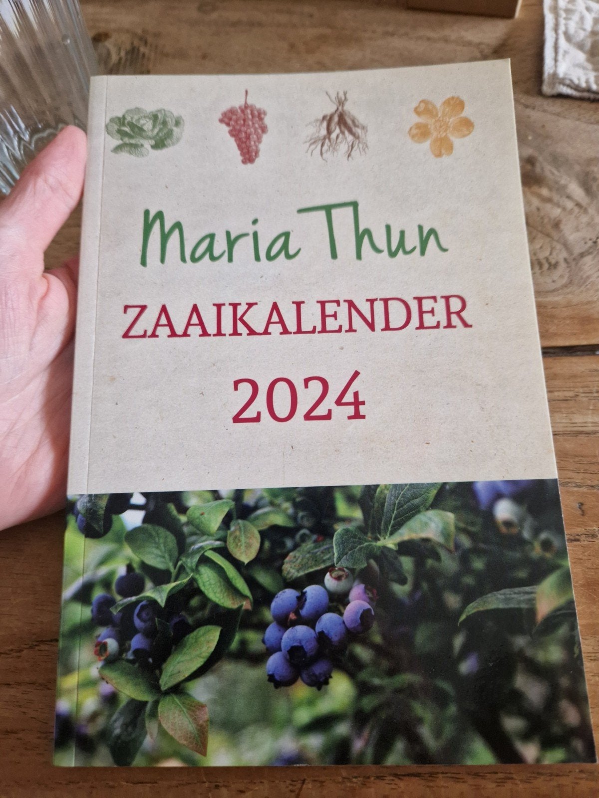 Maria Thun Zaaiagenda 2024 - Biodynamische Kalender, Ophalen of Verzenden, Zo goed als nieuw, Maria Thun, Tuinieren en Tuinplanten