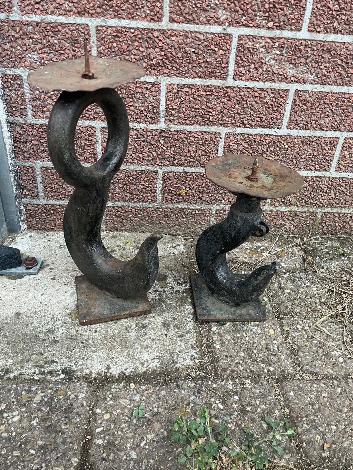 Set van 2 Antieke Smeedijzeren Kandelaars haken, Antiek en Kunst, Ophalen of Verzenden, Overige materialen