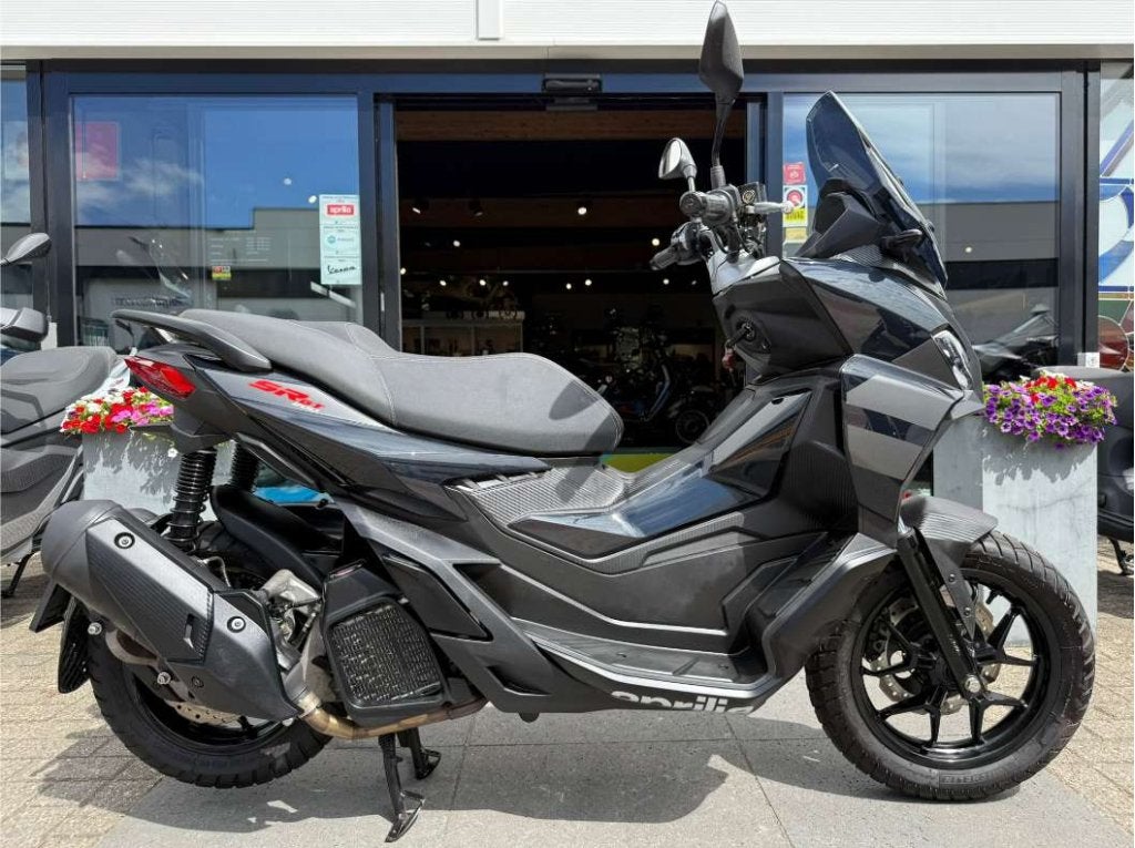 Aprilia SR-GT 200cc, Niet ingevuld, Scooter, Occasion, Bedrijf